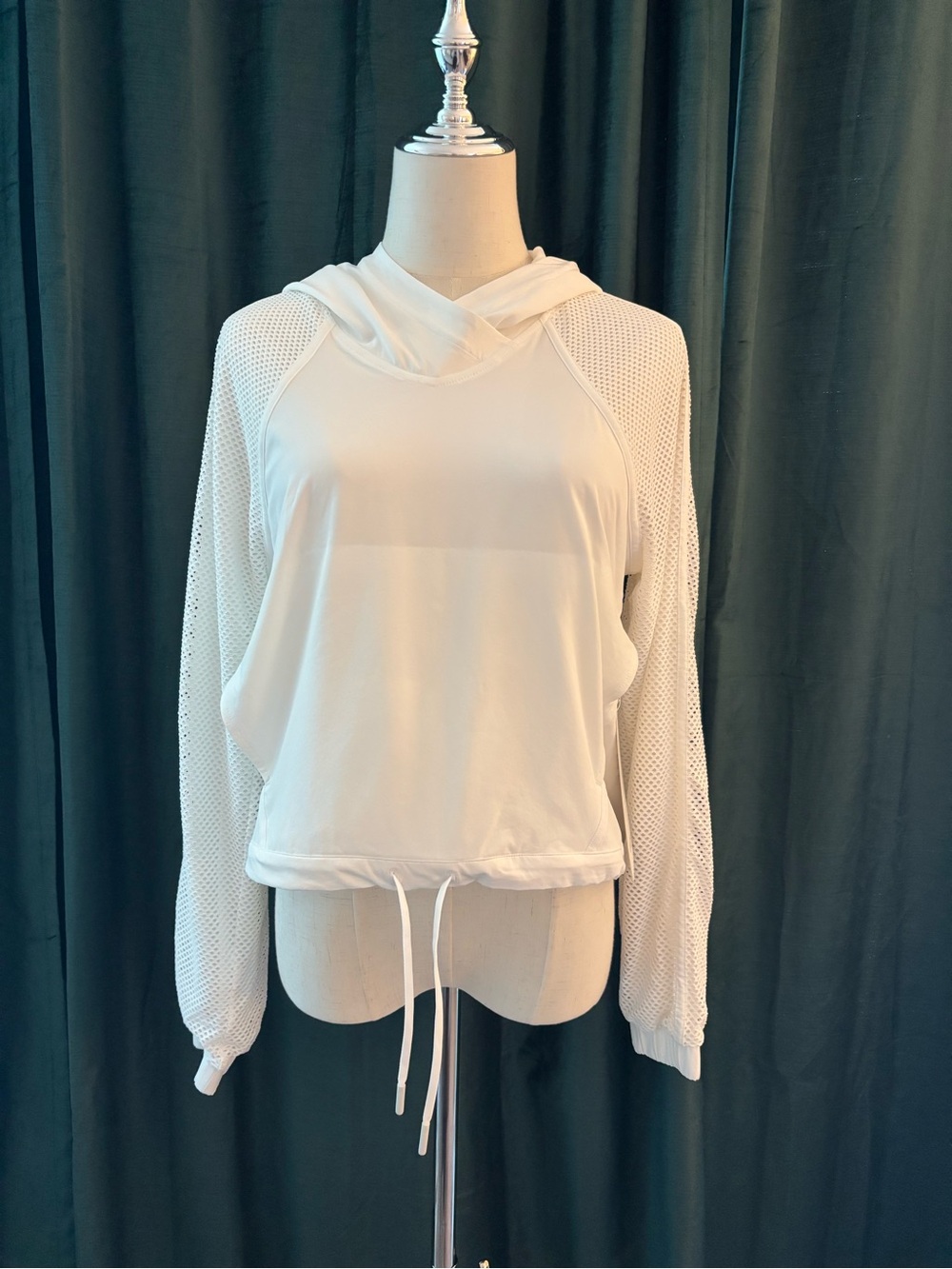 lululemon athletica Catch A Breeze White Mesh Detail Hooded Pullover.